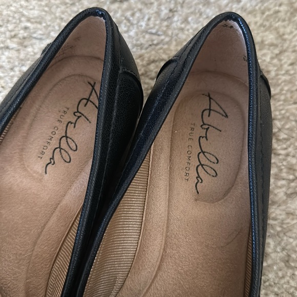 Abella Loafers - Picture 2 of 5